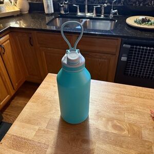 Manna Insulated Water Bottle